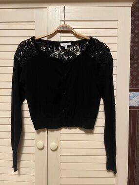 dELiA*s Black cropped cardigan with Crochet Yoke detailing
